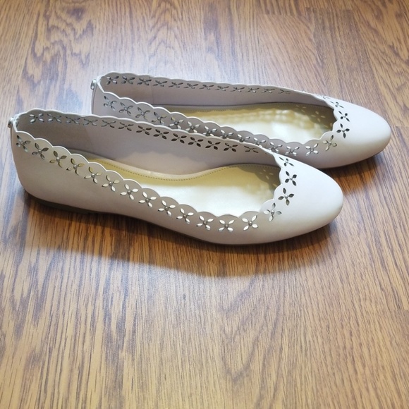 Michael Kors Flats - Picture 4 of 5